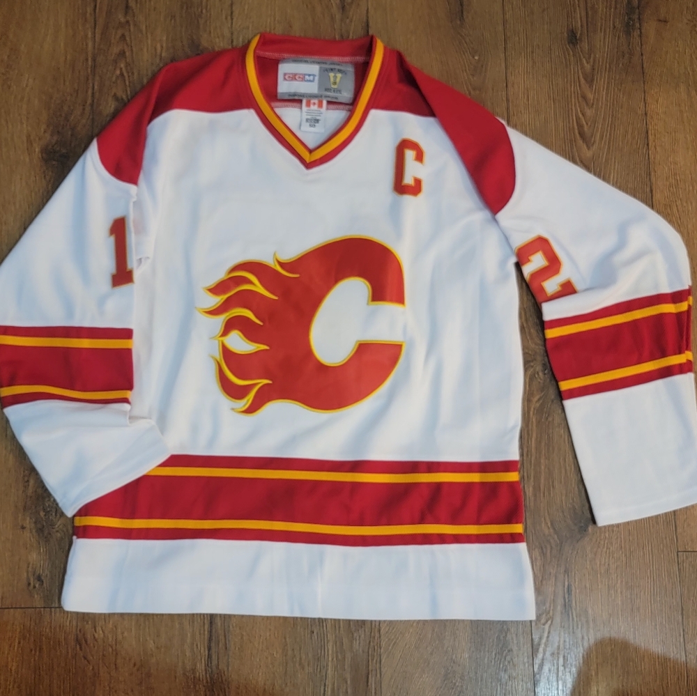 CCM Calgary Flames Away Jarome Iginla Jersey, Sz 50 (XL/XXL)